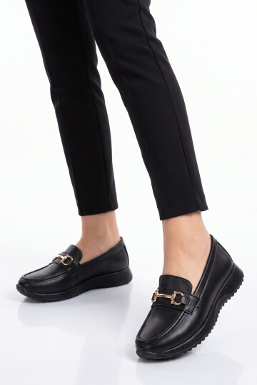 Toka Detaylı Kalın Tabanlı Şık Rahat Siyah Kadın Casual Ayakkabı Loafer 067 26K