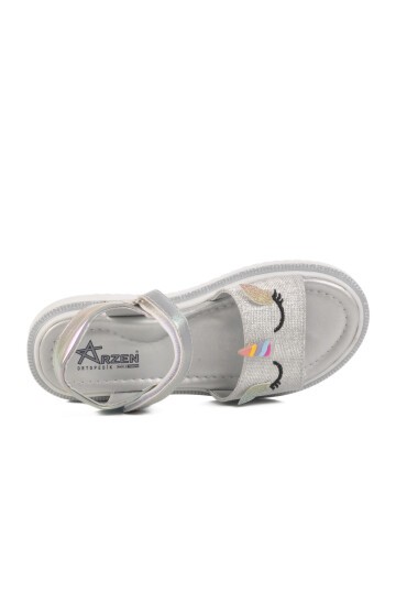 Gümüş Simli Ortopedik Taban Kız Çocuk Sandalet 25T105 F