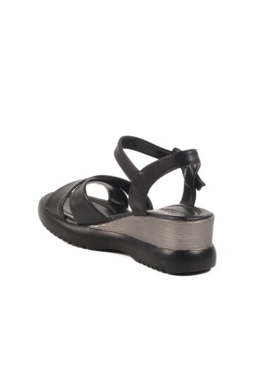 Siyah Topuklu Kadın Sandalet T-002 Z